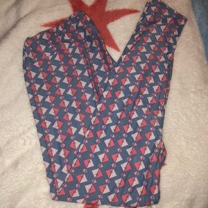 LulaRoe TC Diamond Pokeball Leggings